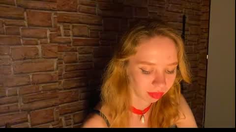 Eliza online show from July 22, 5:16 pm