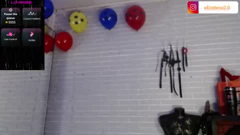   online show from July 4, 3:07 pm