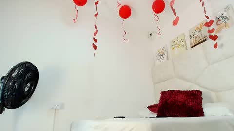 Eliza online show from March 12, 11:49 am