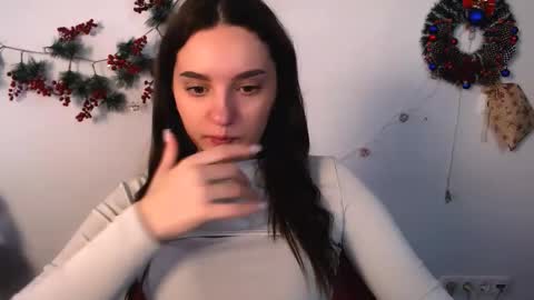 elizsun online show from February 8, 8:18 am