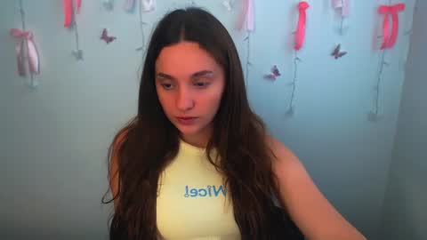 elizsun online show from July 10, 10:18 am