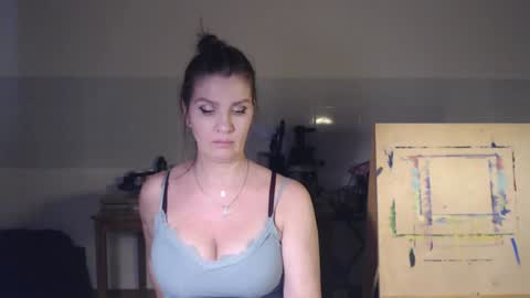 Eliekind online show from December 6, 12:05 pm