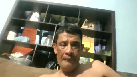 eljim323323 online show from April 20, 7:44 am