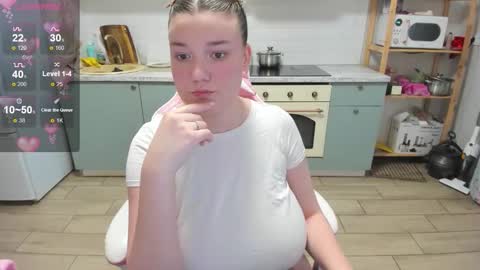 Lina online show from March 5, 7:37 am