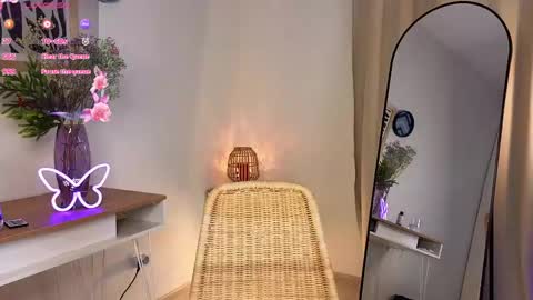 ella_mental online show from March 17, 2:42 pm