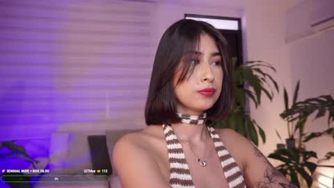 ELLA OWEN online show from June 9, 6:41 pm
