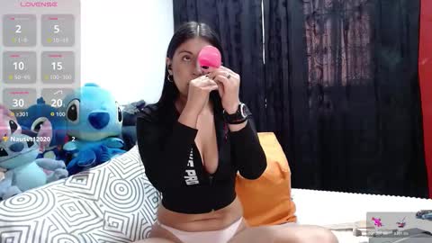 ella rouse online show from November 22, 1:43 pm