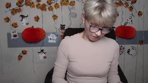 EllaBonito online show from October 23, 6:23 am