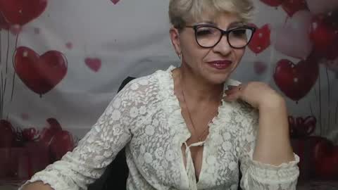 Snapshot of ellabonito chatting on July 9, 6:50 am EllaBonito online show from July 9, 6:50 am