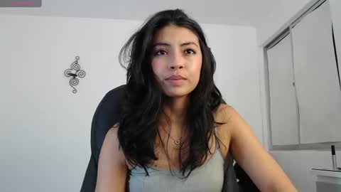 Snapshot of ellajonz chatting on July 16, 2:28 am Ella Amoneth online show from July 16, 2:28 am