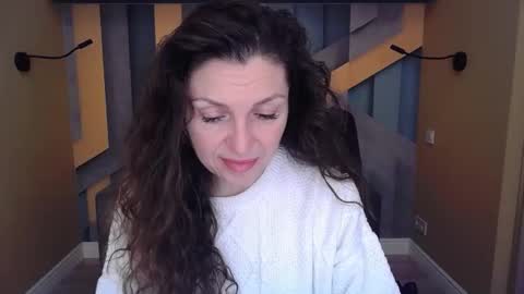 EllaLongs online show from January 7, 12:29 pm