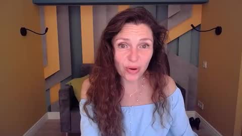 EllaLongs online show from May 26, 11:28 am