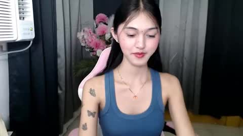 ELLA online show from April 27, 3:10 pm