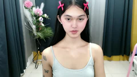 ELLA online show from June 15, 4:09 pm