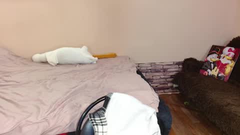 Snapshot of ellariavenar chatting on December 8, 5:55 pm EllariaVenar online show from December 8, 5:55 pm
