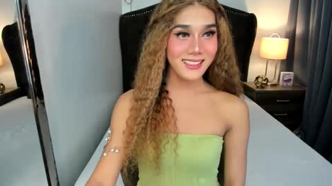 Sophia online show from December 2, 3:14 pm