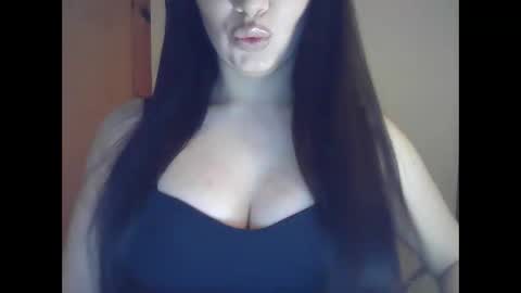 elle010843 online show from March 18, 8:56 pm