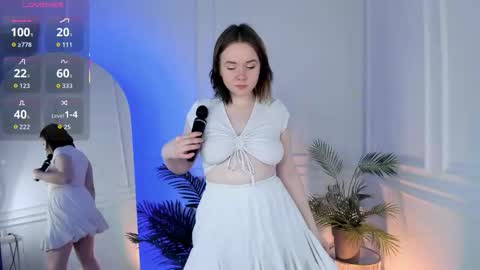 Snapshot of elle_drift chatting on November 21, 10:58 am elle_drift online show from November 21, 10:58 am