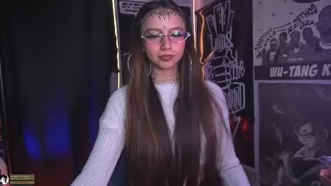 Snapshot of elle_uwu chatting on June 25, 1:16 am follow me on instagram . online show from June 25, 1:16 am
