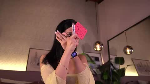 Elle Diane online show from July 7, 11:42 pm