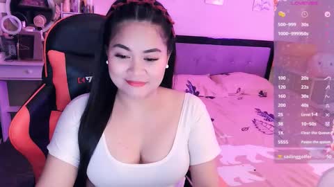 Snapshot of elleelle123 chatting on September 18, 12:45 am Ann online show from September 18, 12:45 am