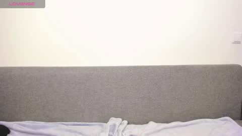 ellen_flow online show from February 16, 9:05 pm