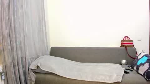 ellen_flow online show from December 3, 9:13 pm