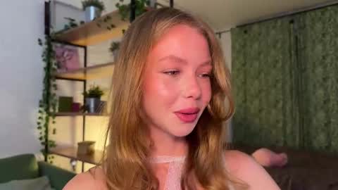 Snapshot of elli_harmon chatting on December 4, 2:59 pm Ellie --- Ill see you either on Friday or Saturday and definitely on Sunday online show from December 4, 2:59 pm