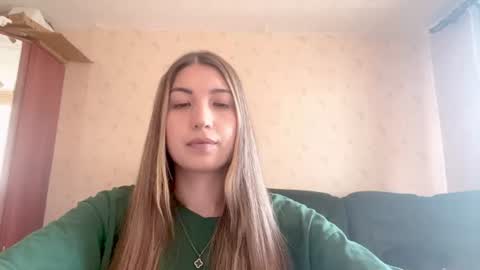 elliaudirsch online show from July 3, 9:16 am