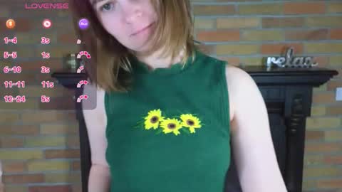 Ellie online show from May 19, 6:42 am