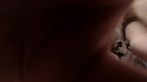 Snapshot of ellie_friendly chatting on May 17, 11:23 pm ellie_friendly online show from May 17, 11:23 pm