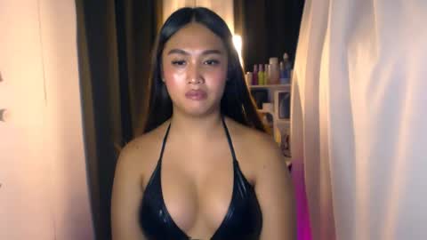 ellie online show from June 26, 3:55 am
