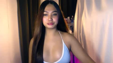 ellie online show from June 29, 7:36 pm