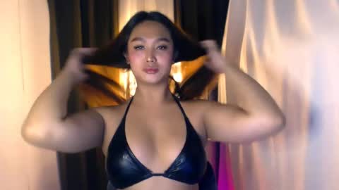ellie online show from July 5, 8:27 pm