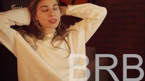 elliecutes online show from March 4, 5:32 am