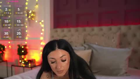 EllieJules online show from July 8, 3:55 am
