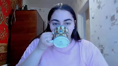 Ellie online show from March 24, 6:40 am