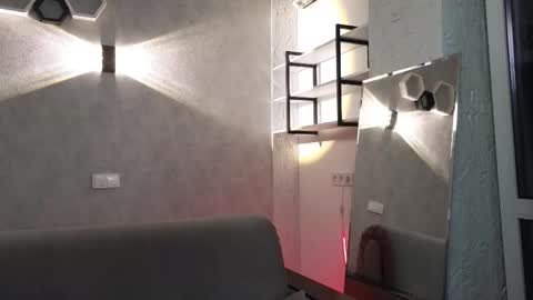 elliot_muscle04 online show from December 5, 3:20 pm