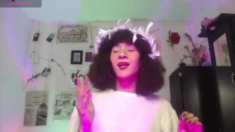 Snapshot of ellis_flowers chatting on November 26, 7:37 pm . online show from November 26, 7:37 pm