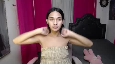 Snapshot of ellorrey chatting on November 9, 4:27 pm ELLORREY online show from November 9, 4:27 pm