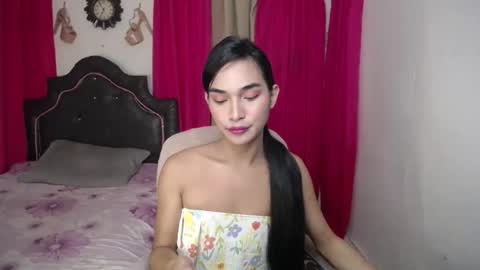 ELLORREY online show from January 18, 11:52 pm