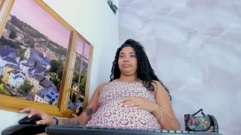 ellybloom online show from June 20, 2:42 pm