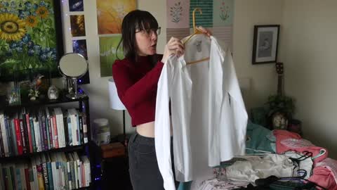 Snapshot of ellynaomi chatting on March 20, 4:23 pm Elly Naomi online show from March 20, 4:23 pm