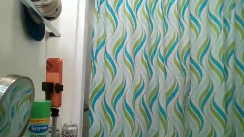 elmario24 online show from February 16, 7:15 am