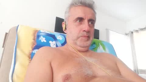 Snapshot of elmejorfvb2 chatting on February 22, 8:53 pm fer online show from February 22, 8:53 pm