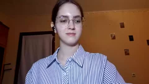 Kate online show from April 23, 11:31 am
