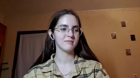Kate online show from April 29, 3:27 pm