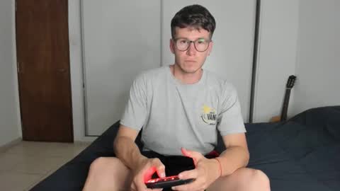 elnenedearg online show from November 27, 1:18 am