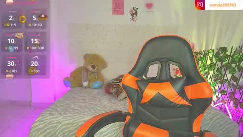 elodie_green online show from November 28, 11:07 pm