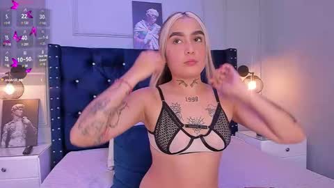 Elodie  online show from January 21, 2:26 pm